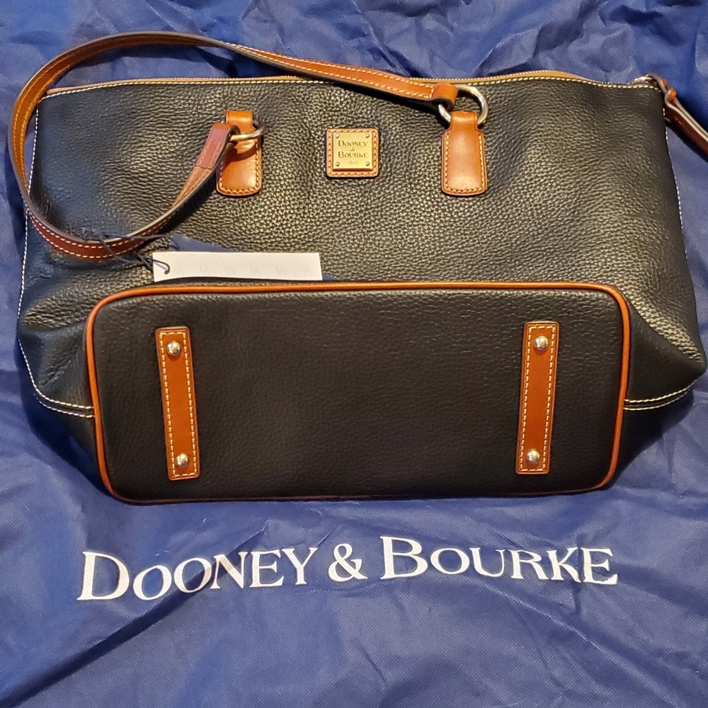Dooney & Bourke Pebbled Black Wren
